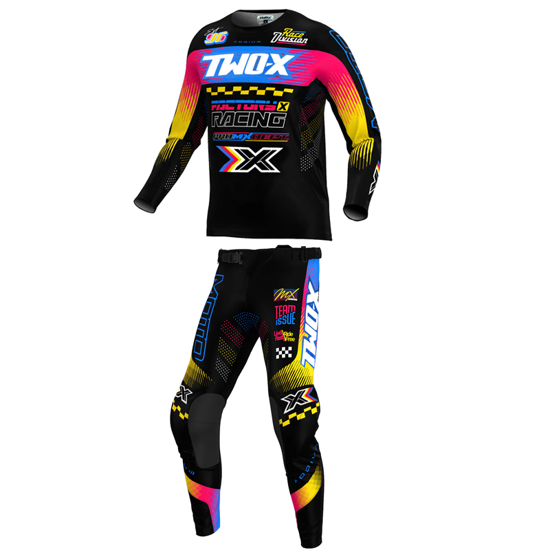 NOUVEAU Ensemble de vêtements  - Mountain Biking Games avis et prix